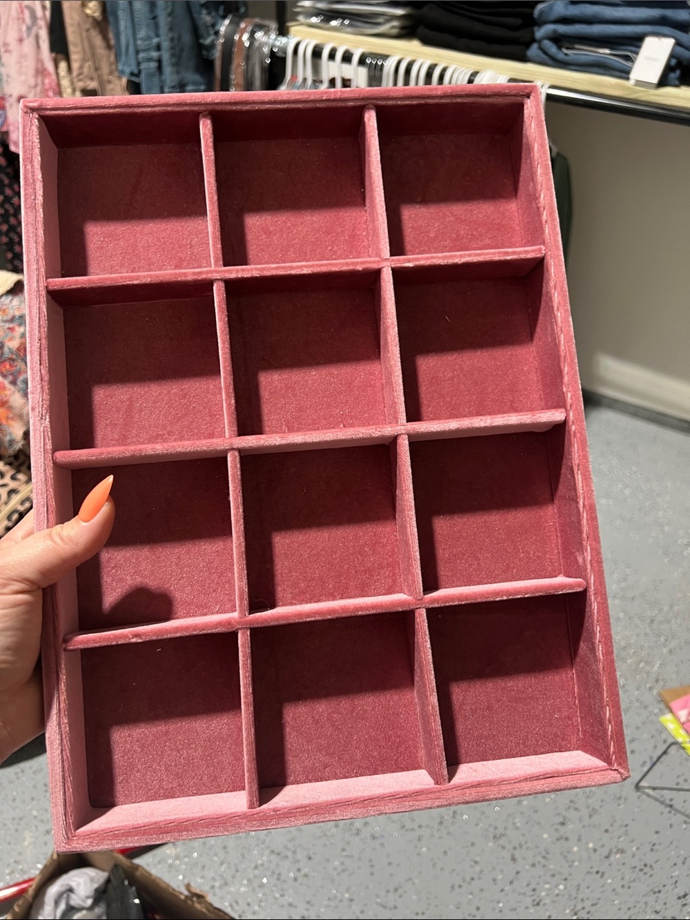 Velvet 16-Compartment Jewelry Organizer - Pink